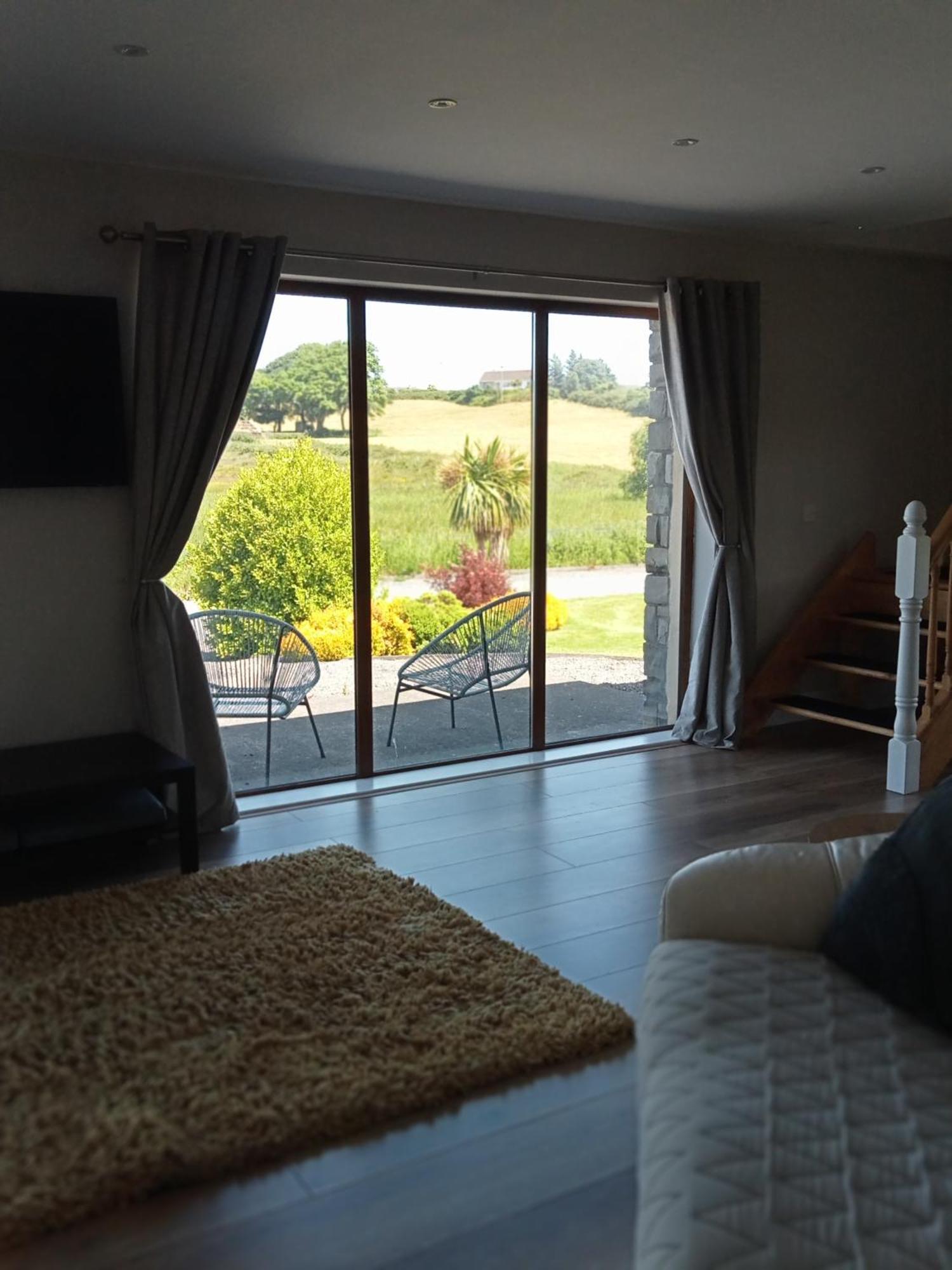 This Is It - Along The Coast Foghill Rom bilde